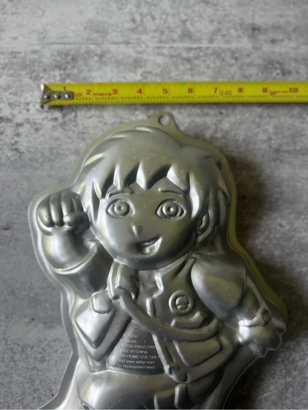 Wilton Go Diego Go! Cake Pan Nickelodeon